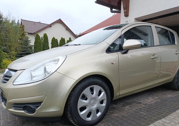 Opel Corsa cena 12900 przebieg: 139000, rok produkcji 2008 z Gniezno małe 137